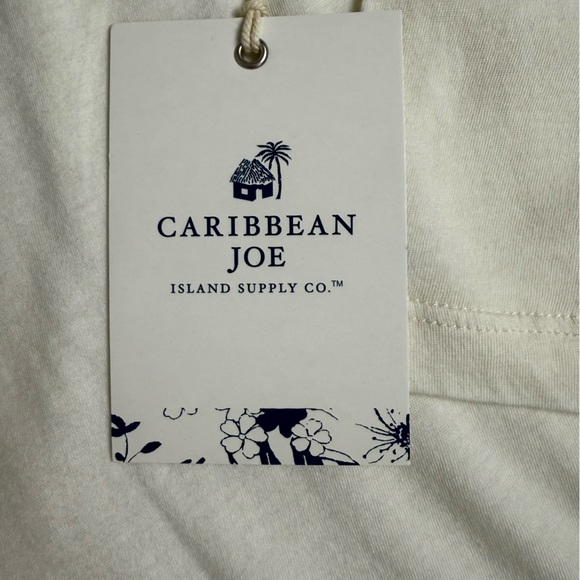 Caribbean Joe Cream V-Neck Top with Silver Holiday Palm Tree Design Size XL - Picture 8 of 9